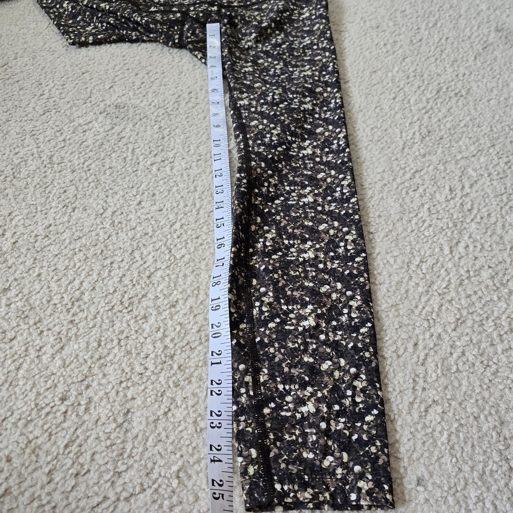 Lululemon 2014 Shine Tight (Roll Down) Shimmy Shimmer Multi Size 6 - Picture 12 of 13